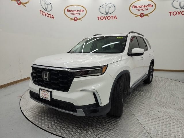 2023 Honda Pilot — side profile view