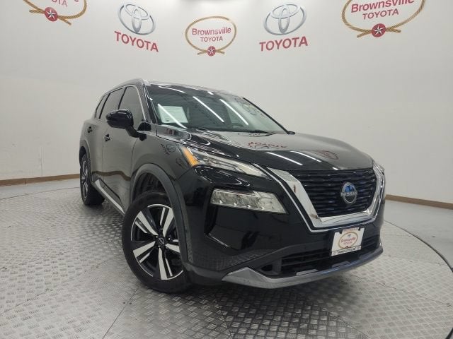 2023 Nissan Rogue SL in Super Black — front three-quarter view