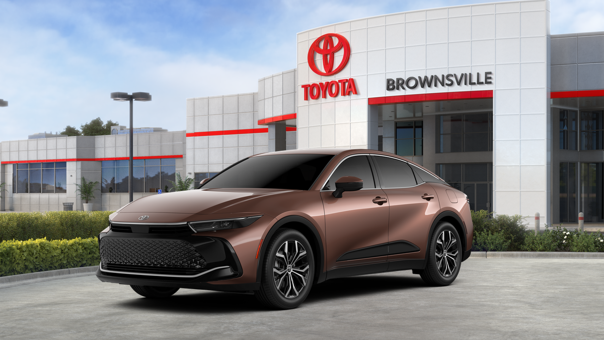2026 Toyota Toyota Crown XLE in Bronze Age <a role='button' class='viewDgDisclaimersButton' data-toggle='modal'...